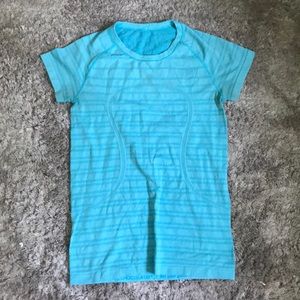 Lululemon shirt